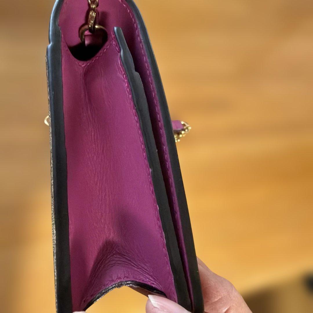 GGパターン 赤 ショルダーバッグ