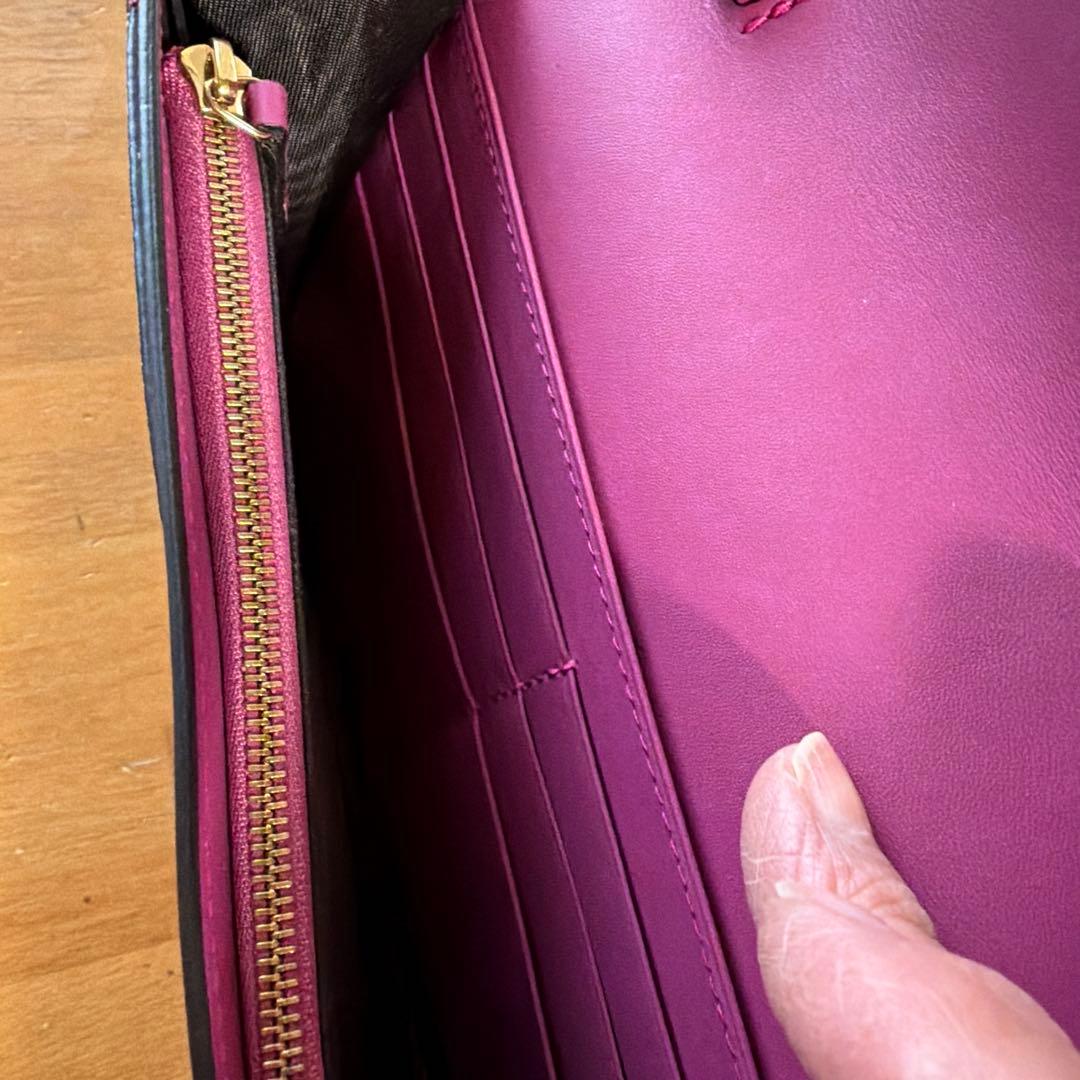 GGパターン 赤 ショルダーバッグ