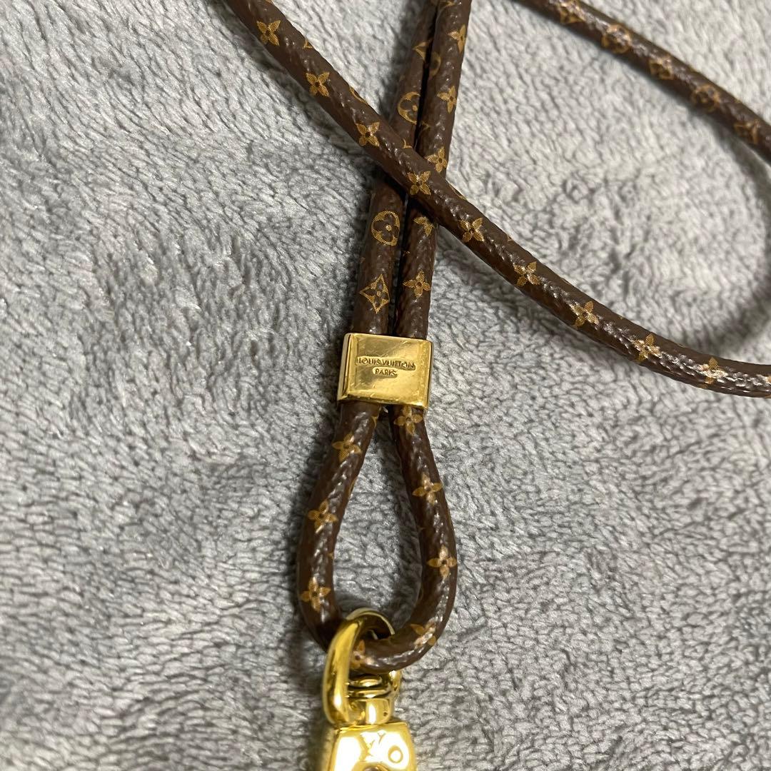 LOUIS VUITTON スマホ ショルダー ストラップ