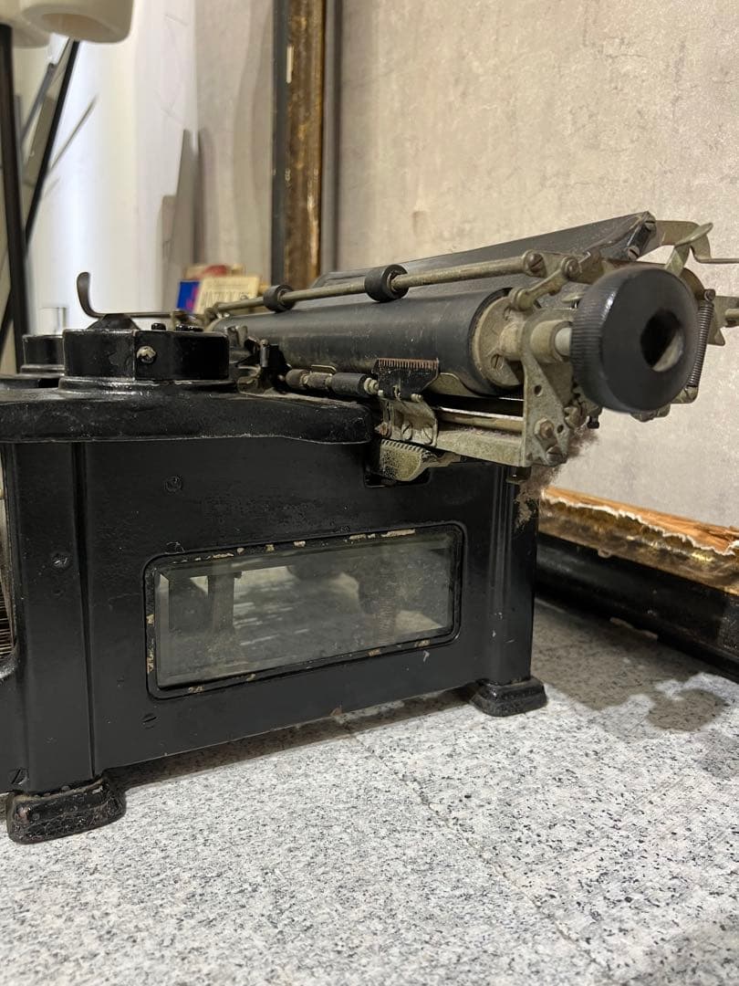 2月セール中です。ビンテージ/アンティークRETA タイプライター