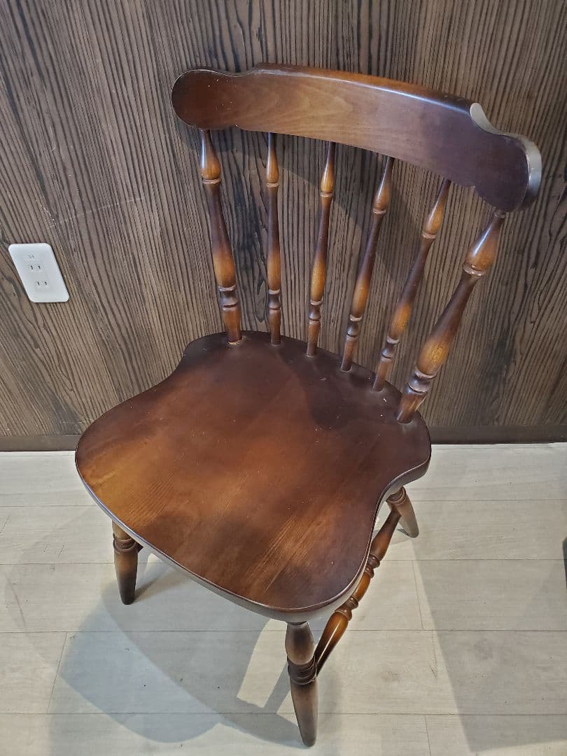 飛騨産業　キツツキ　 ウィンザーチェア　④