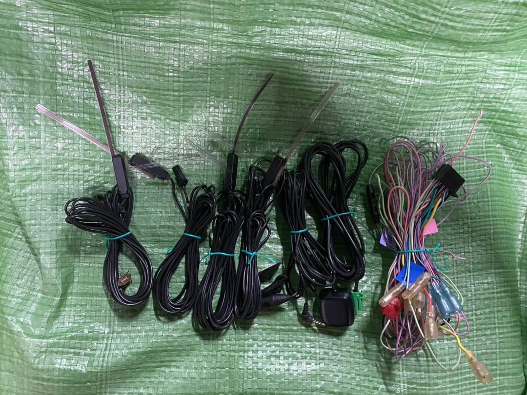 【中古】カロッツェリア AVIC-MRZ077 カーナビ Bluetooth