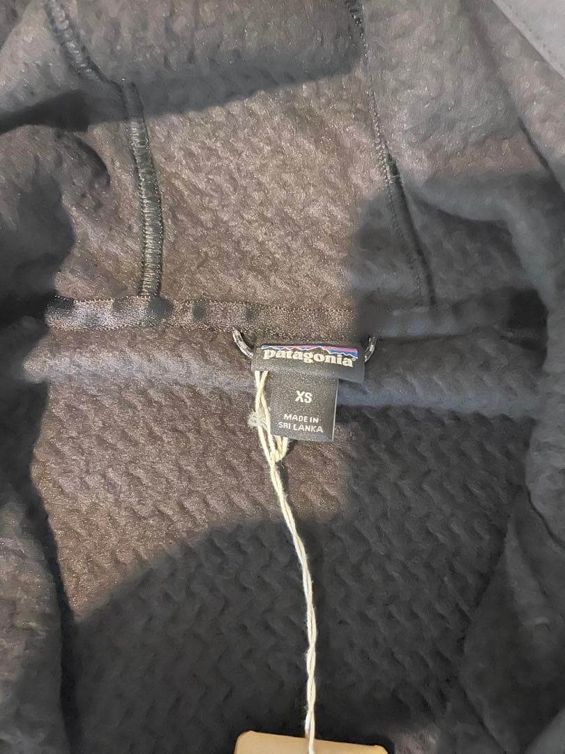 patagonia パタゴニア R1エアフルジップフーディ