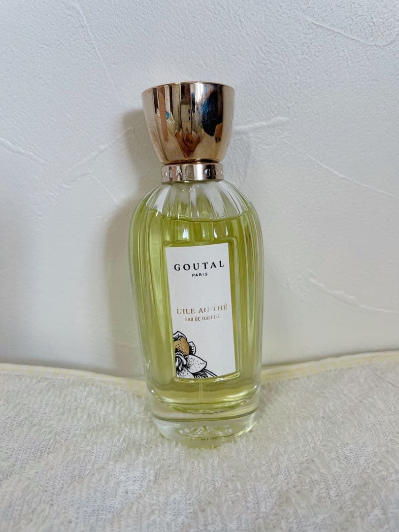 グタール　オードパルファム　香水