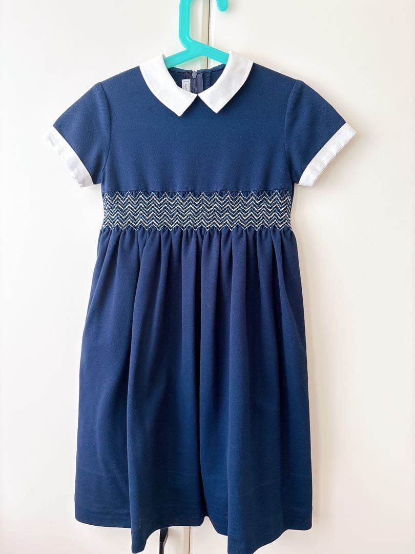 白金 よつば　ネイビー 半袖ワンピース 襟付き