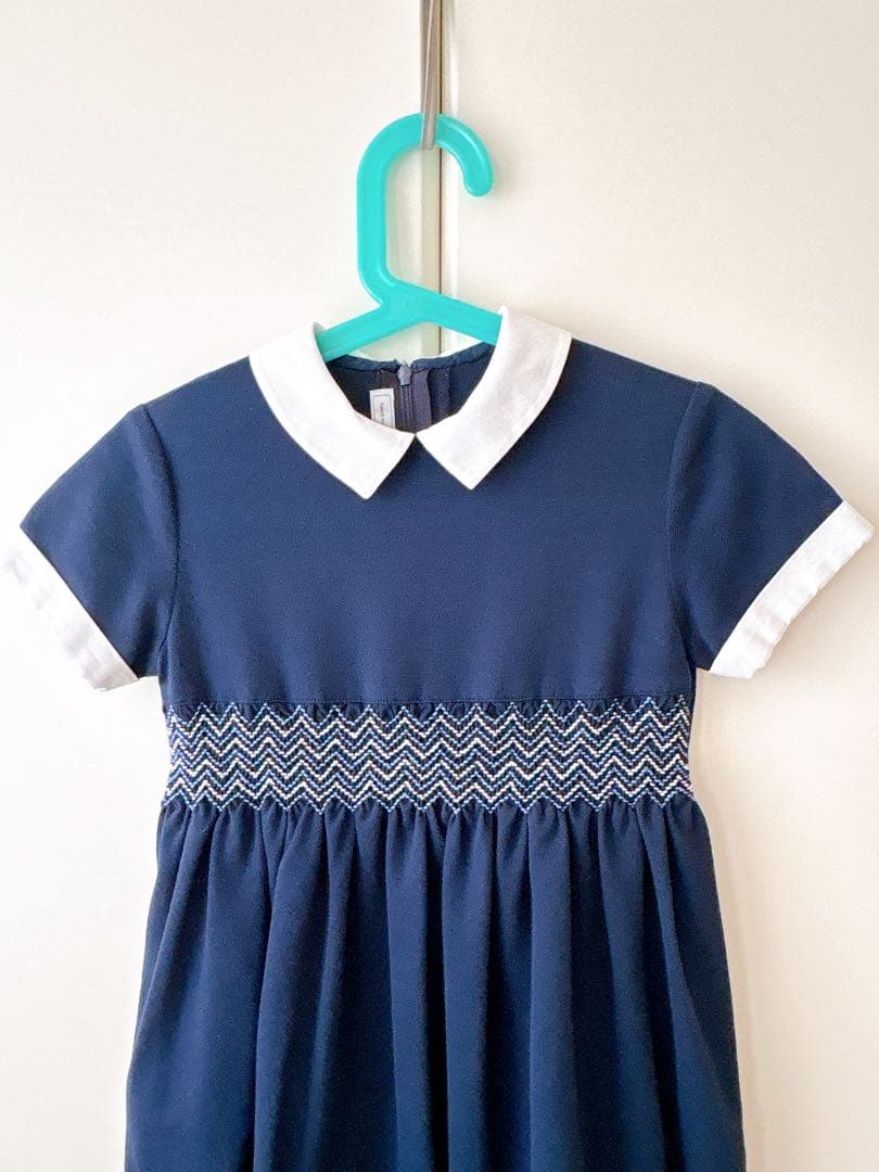 白金 よつば　ネイビー 半袖ワンピース 襟付き