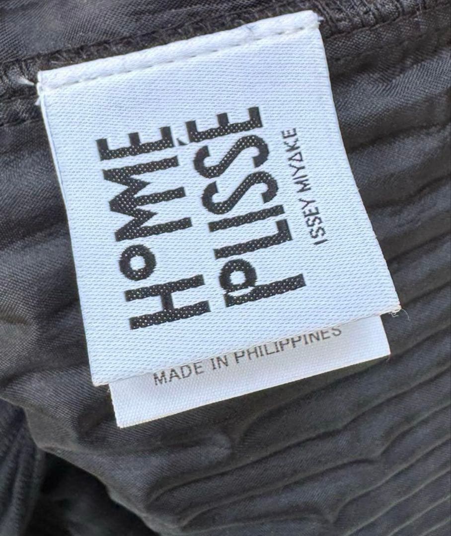HOMME PLISSÉ ISSEY MIYAKEノーカラージャケット 黒