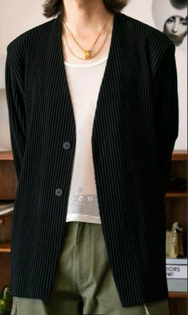 HOMME PLISSÉ ISSEY MIYAKEノーカラージャケット 黒