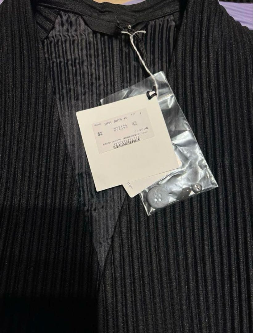 HOMME PLISSÉ ISSEY MIYAKEノーカラージャケット 黒