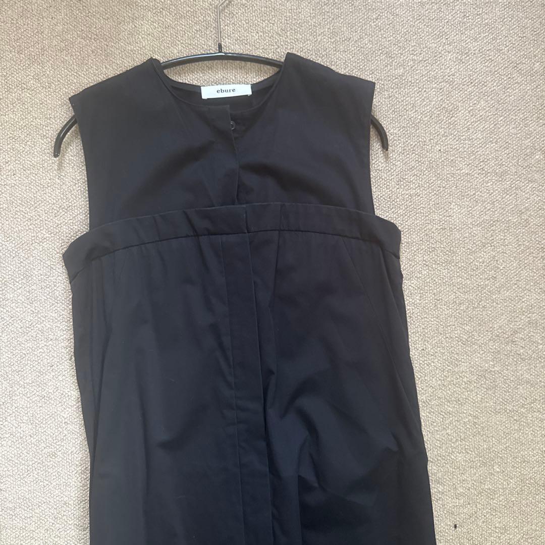 ebure サロペット　黒　36サイズ