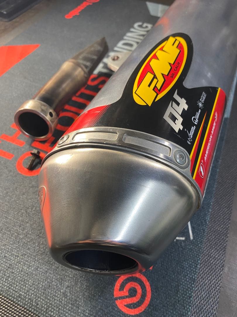 KLX250 Dトラッカー　FMFスリップオン