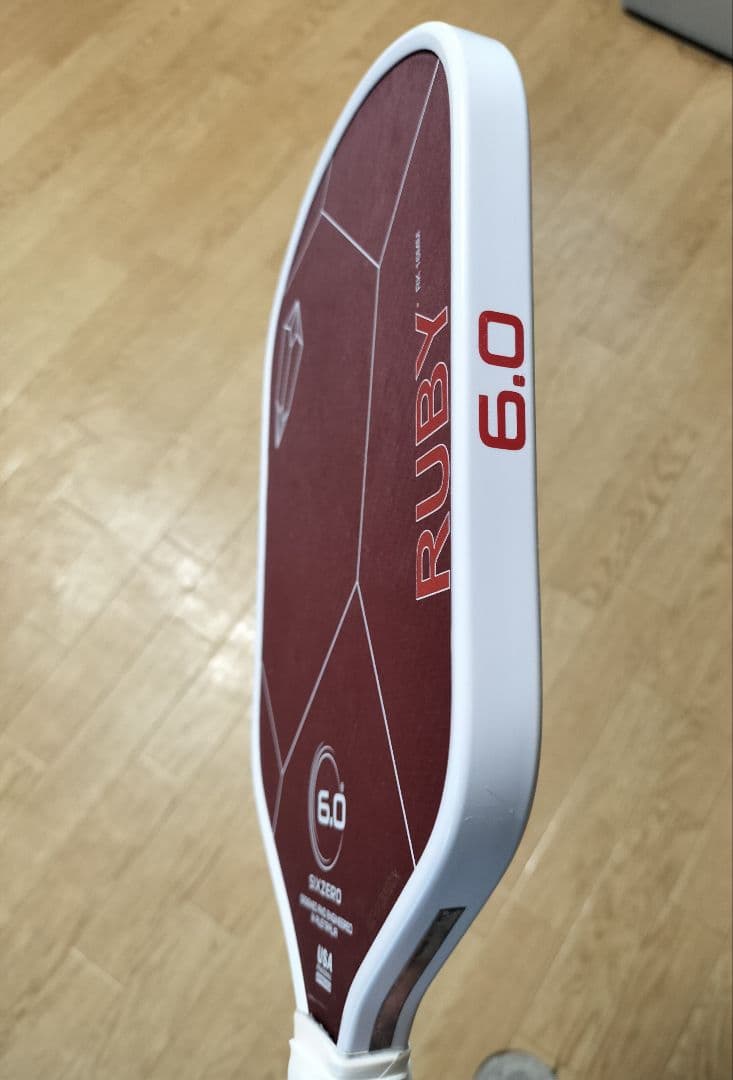 ピックルボール パドル SIXZERO RUBY 6.0ケース付き