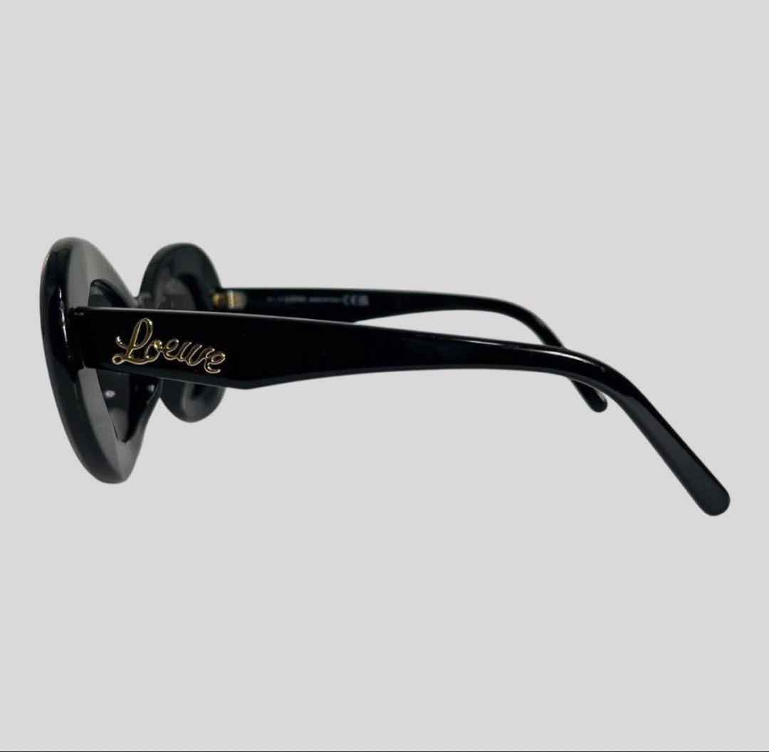 LOEWE キャットアイサングラス