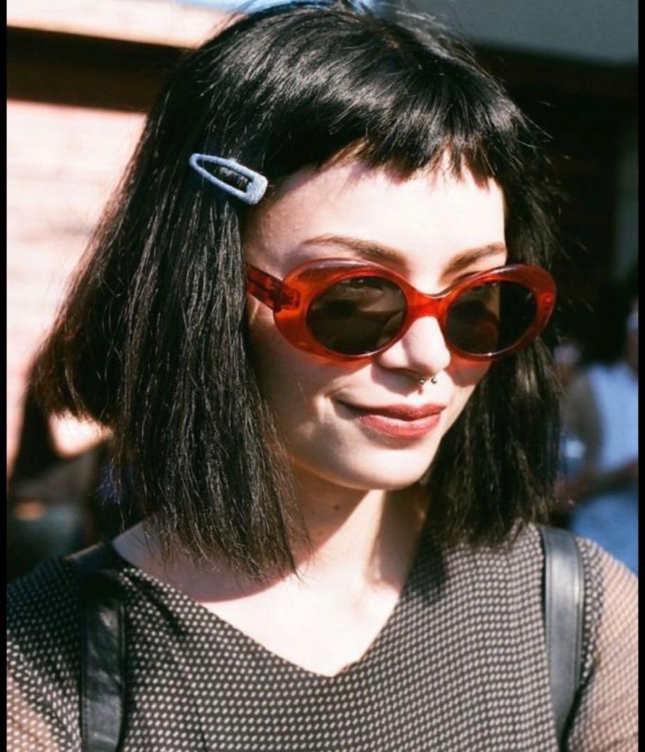 LOEWE キャットアイサングラス