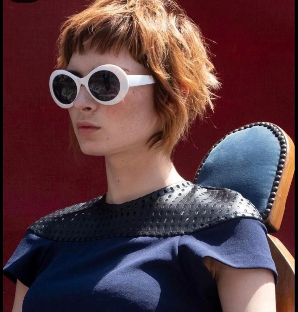 LOEWE キャットアイサングラス