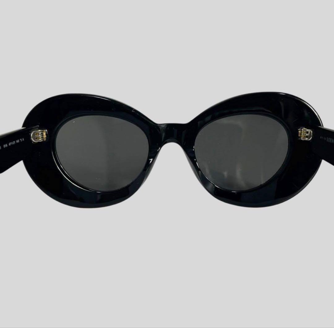 LOEWE キャットアイサングラス