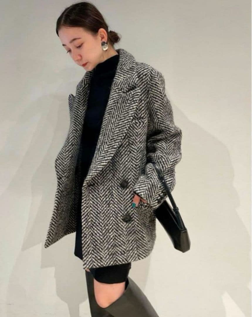 極美品 しつけ糸付 SNIDEL オーバーボックスジャケットコート 2023AW