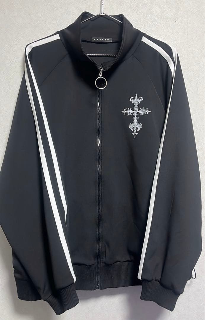 レフレム ジャージ