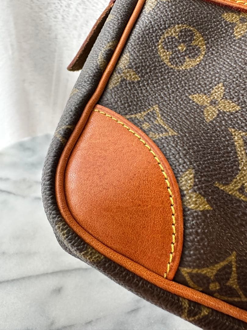 ルイヴィトン　コンピエーニュ28　セカンドバッグ　クラッチバッグ　モノグラム