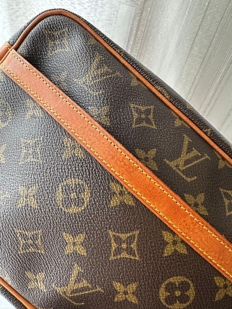 ルイヴィトン　コンピエーニュ28　セカンドバッグ　クラッチバッグ　モノグラム