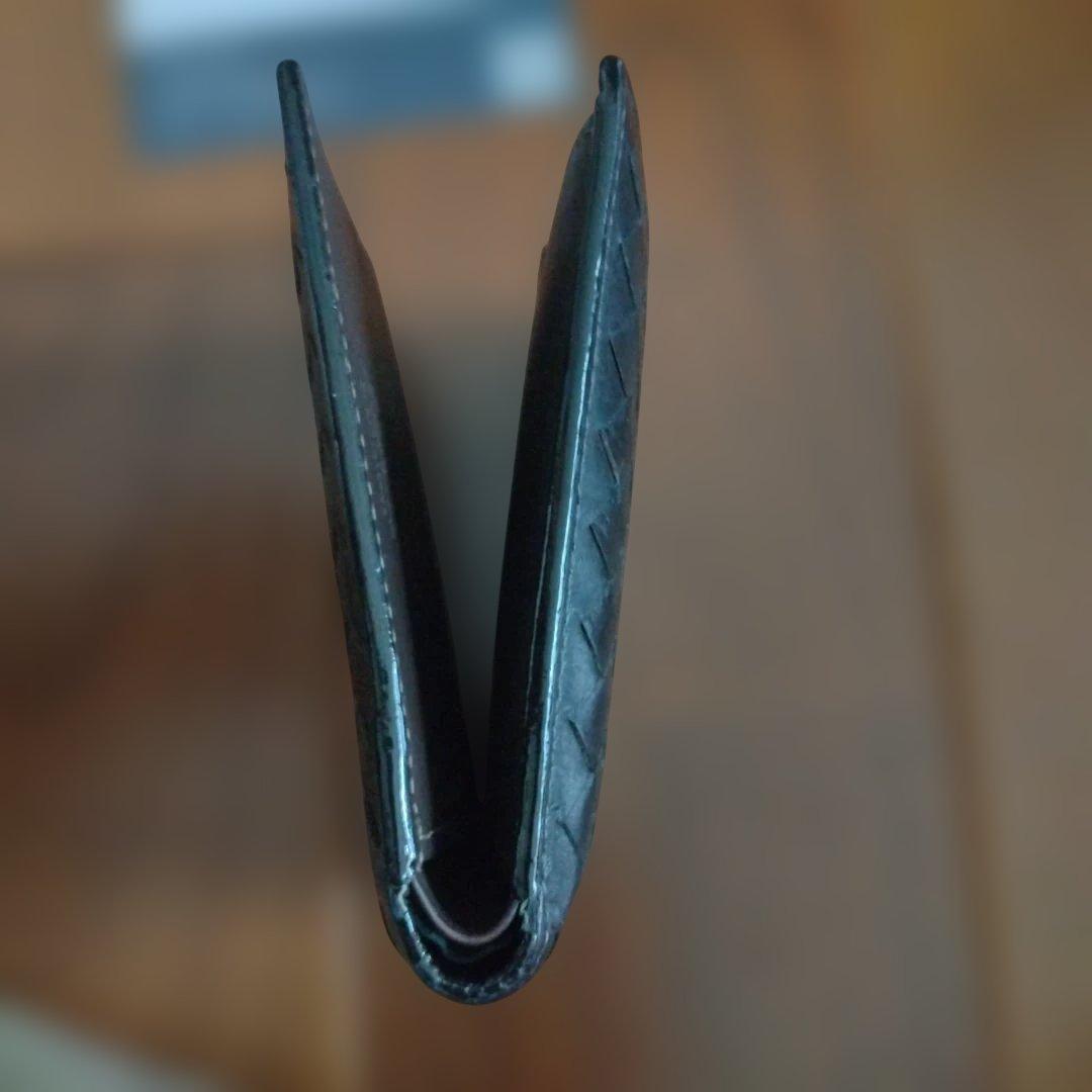 ココマイスター　ブラック 二つ折り財布　ポンテマットーネ・ディーミディウム