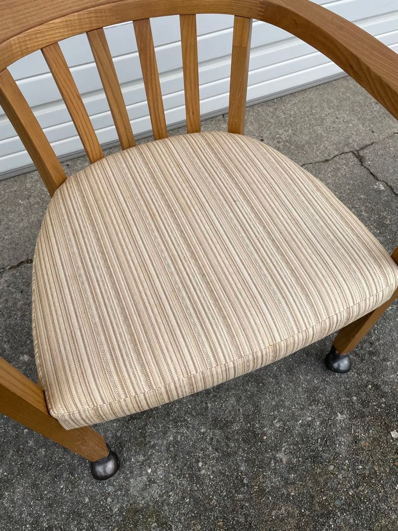 稀少/カリモク家具/ダイニングチェア/アームチェア/椅子/キャスター付き/②