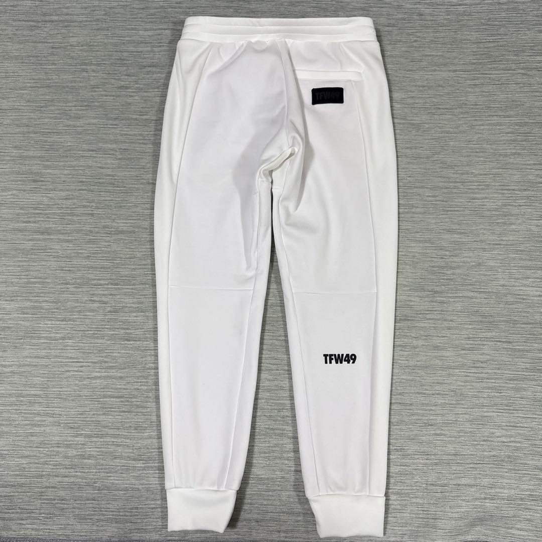 新品　TFW49 スウェットモックネック　裏起毛スウェットパンツ　セット