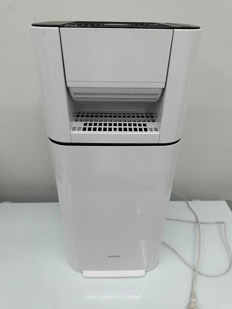 【美品】アイリスオーヤマ 衣類乾燥除湿機 IJD-150-W本体のみ 2023年