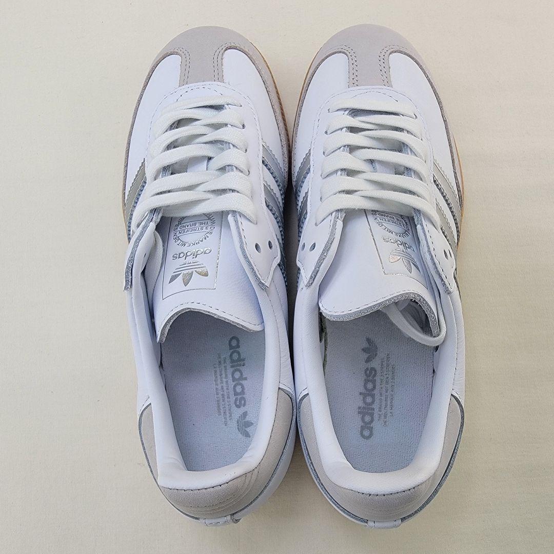 アディダス サンバ OG ホワイト/シルバー 23.5cm