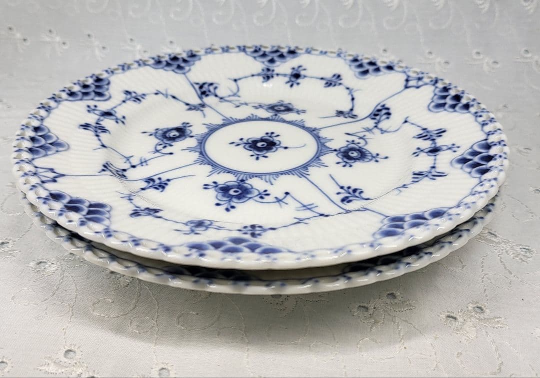 未使用✨ロイヤルコペンハーゲン ブルーフルーテッド フルレース プレート17 皿