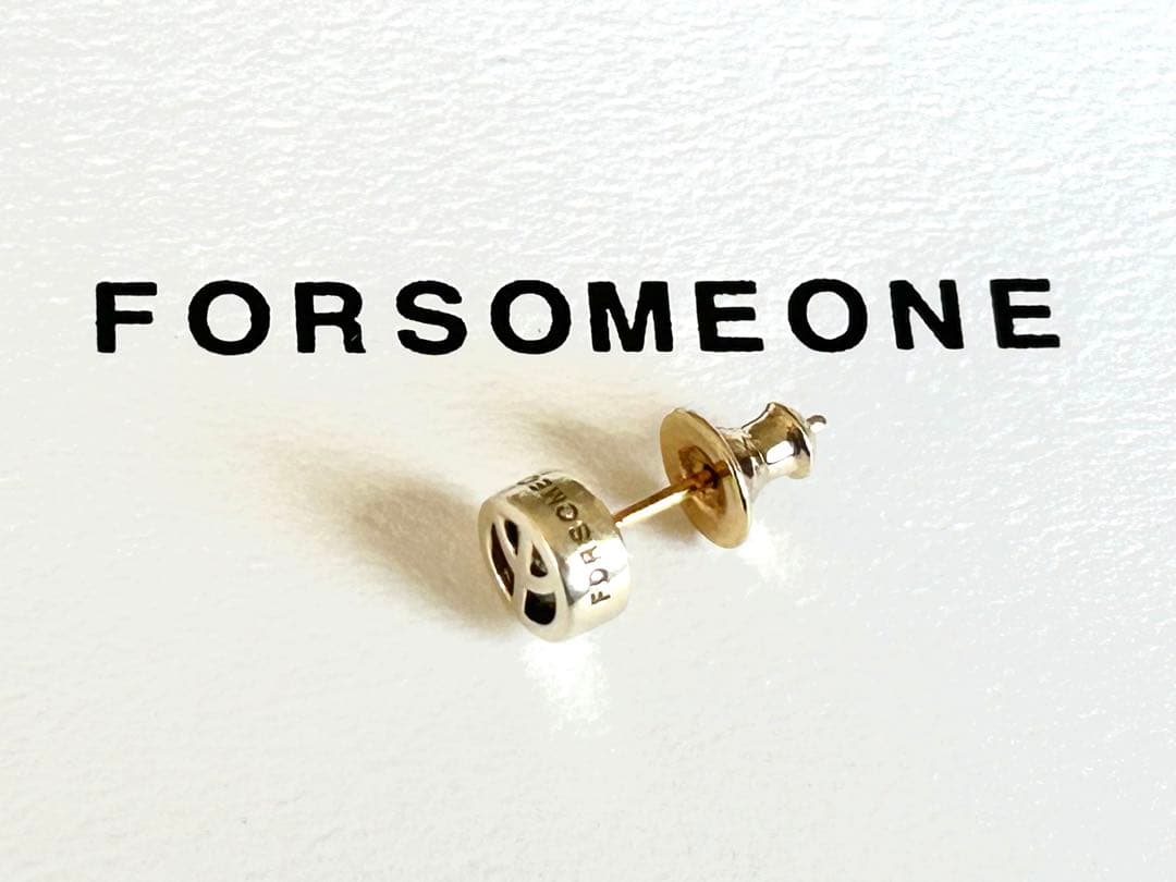 FOR SOMEONE ピースマークシンボル ピアス(片耳用)