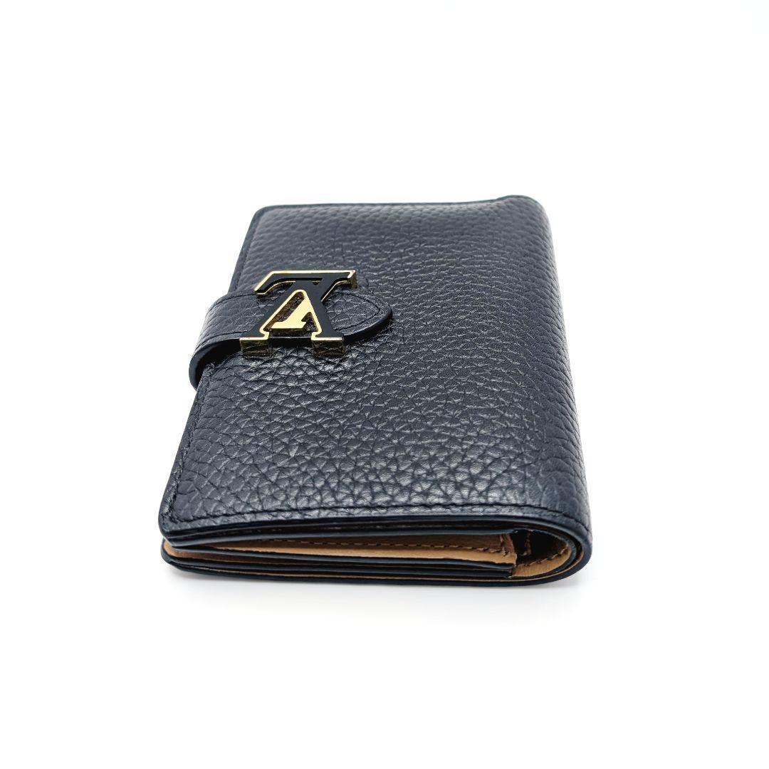 幸さん専用ルイヴィトン M81561 カプシーヌ ヴェルティカル ウォレット