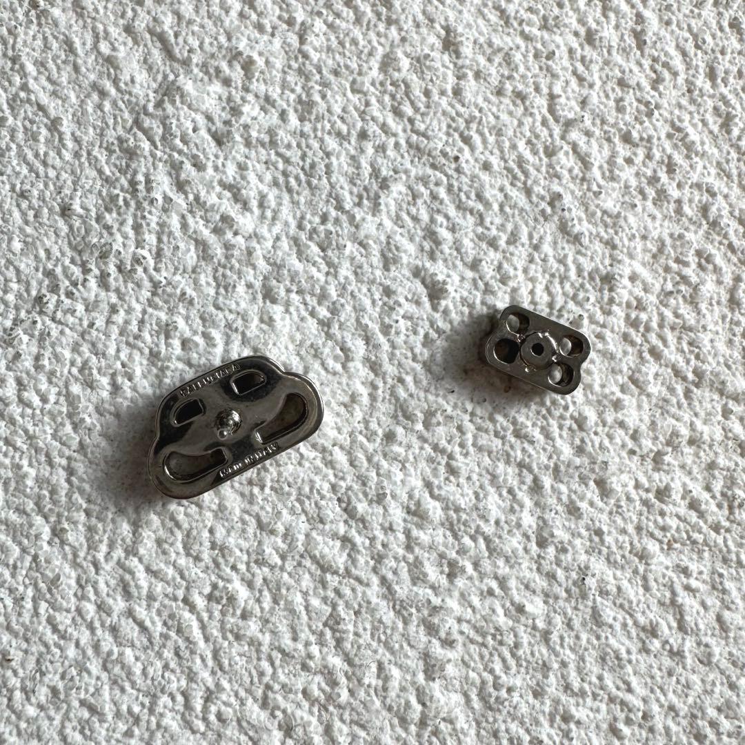 BALENCIAGA バレンシアガ BB ロゴ ピアス シルバー 片耳