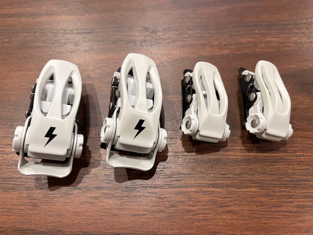 【値下】Burton スノーボードビンディング Gray Cloud