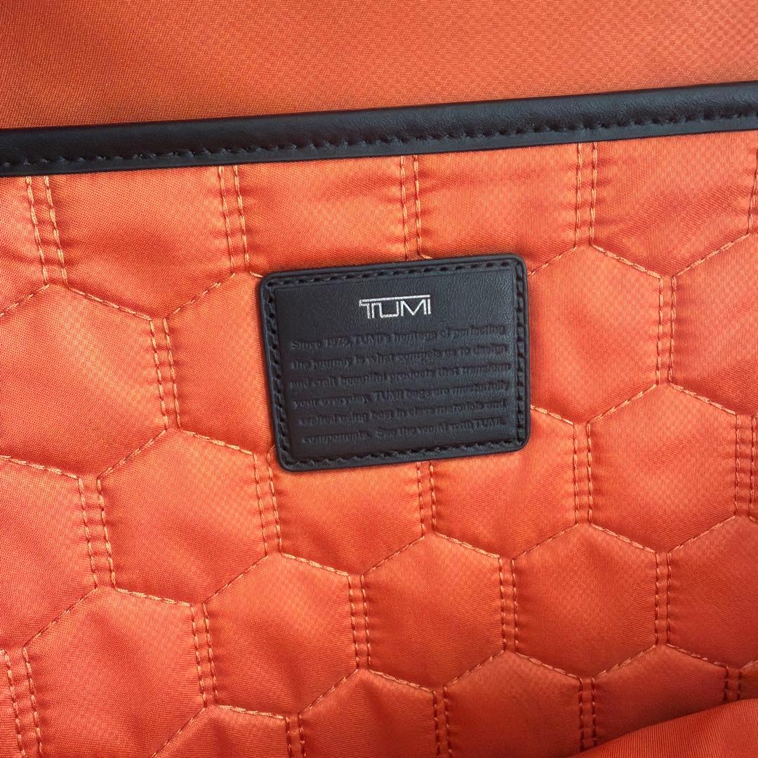 早い者勝ち ほぼ新品 Tumi バックパック