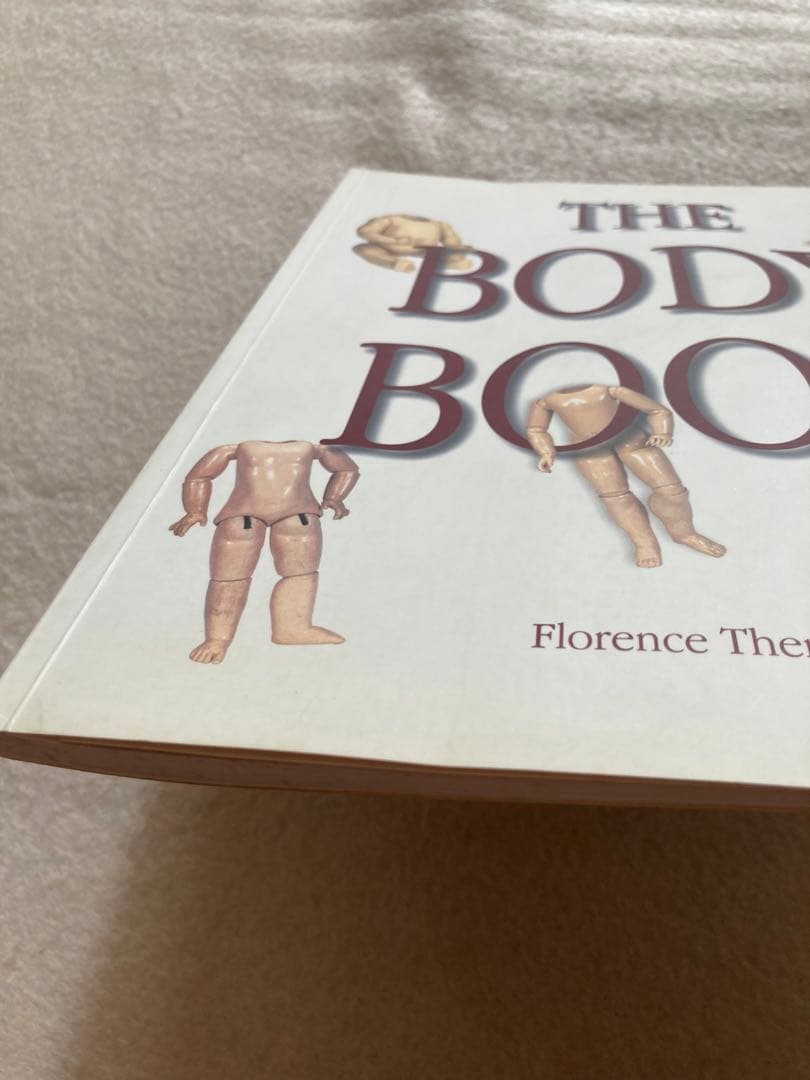M4☆洋書 THE BODY BOOK 人形の本☆