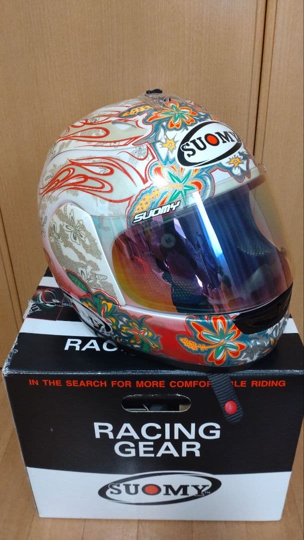 SUOMY フルフェイスヘルメット