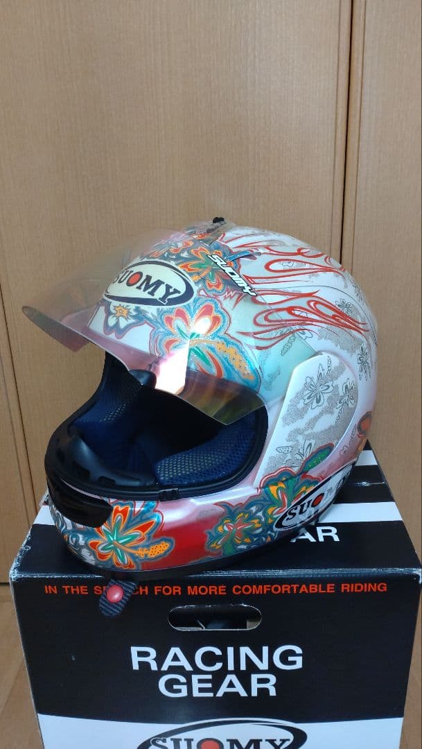 SUOMY フルフェイスヘルメット