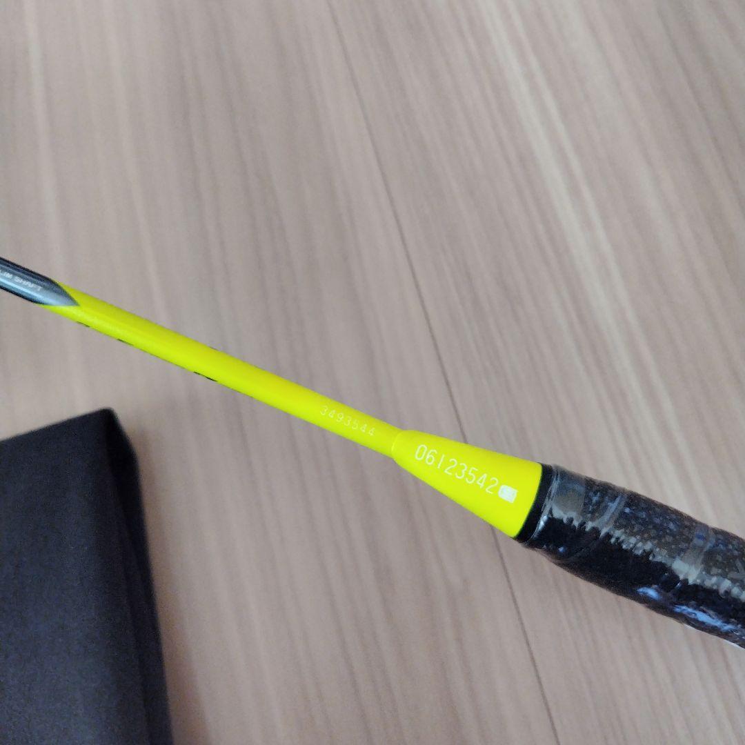 YONEX アークセイバー7プロ　4UG5 ガット張り込み