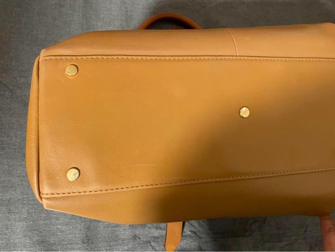 土屋鞄　ハーネステザートート　A4 キャメル