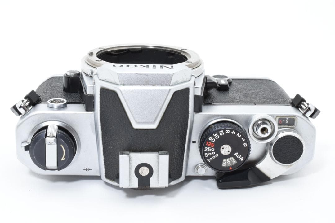 美品 NIKON FM シルバー フィルムカメラ　モルト新品交換済 H025
