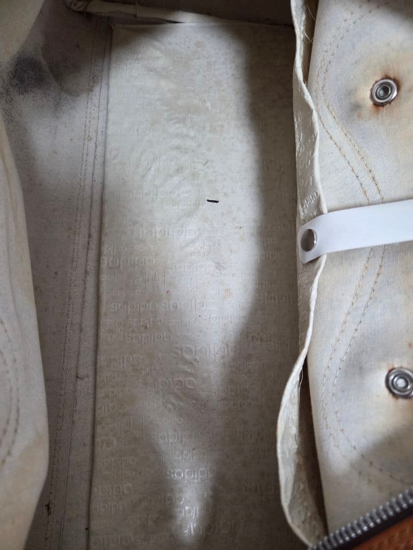 adidas ヴィンテージ レザー ボストンバッグ ロゴ ブラウン