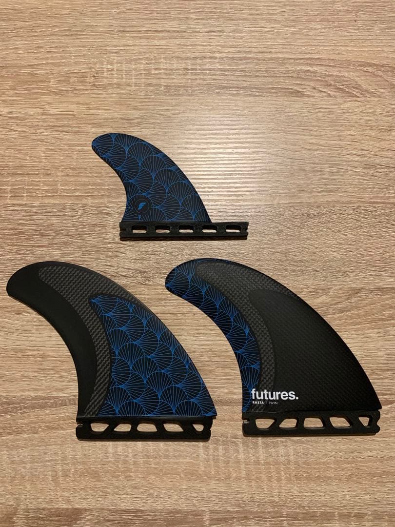 futures Rasta 2+1 2.0 Black Stix フィン