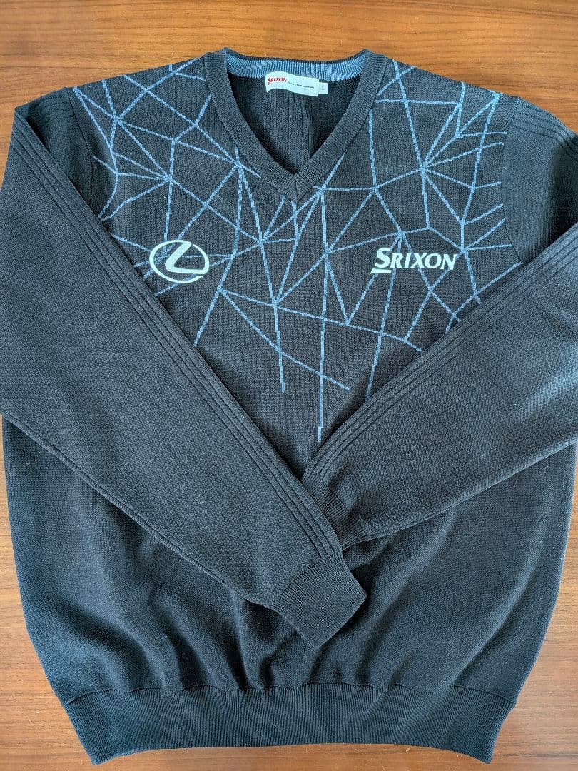 Srixon 幾何学模様 ブラックセーター