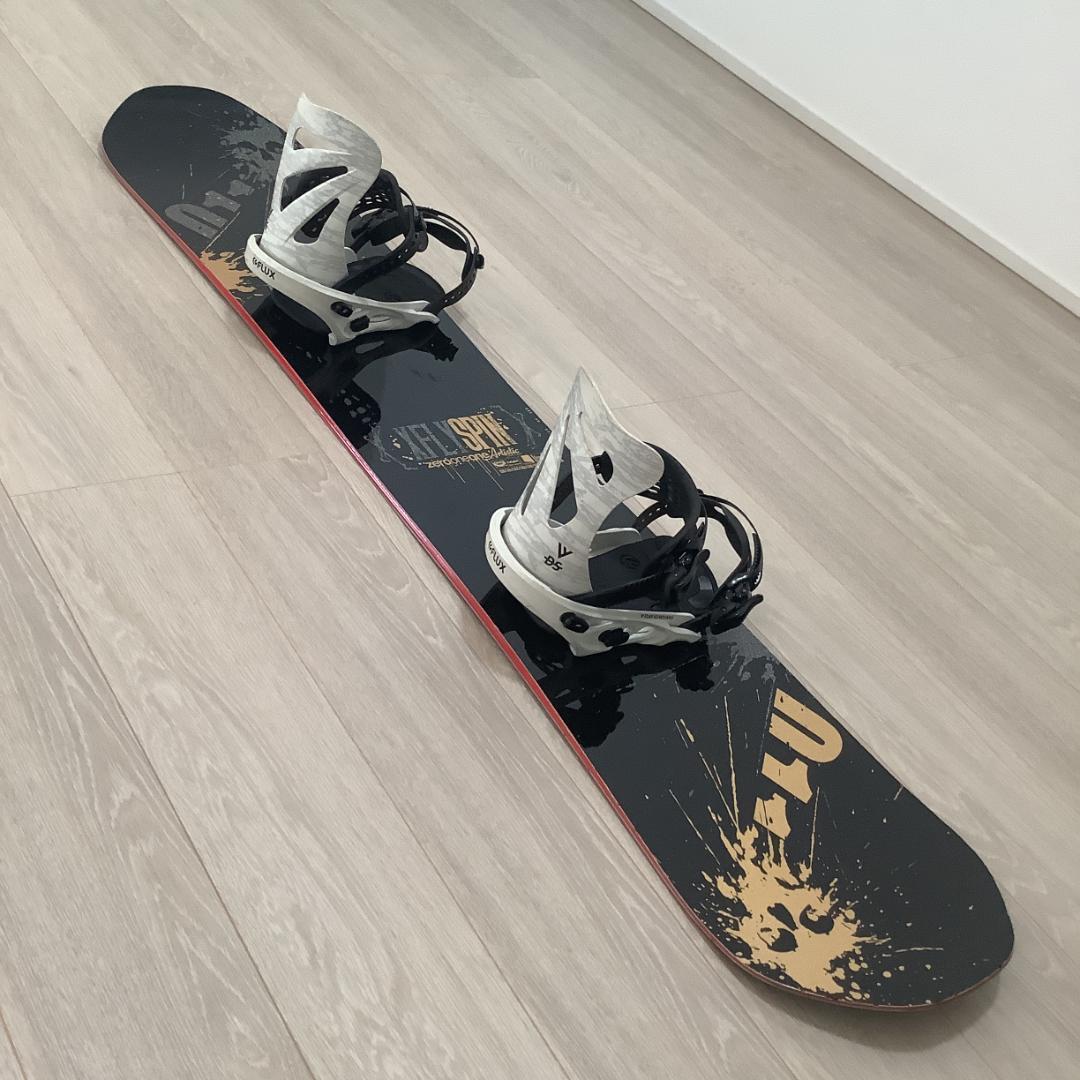 067 011X FLY SPIN148FLUXメンズグラトリスノーボードセット