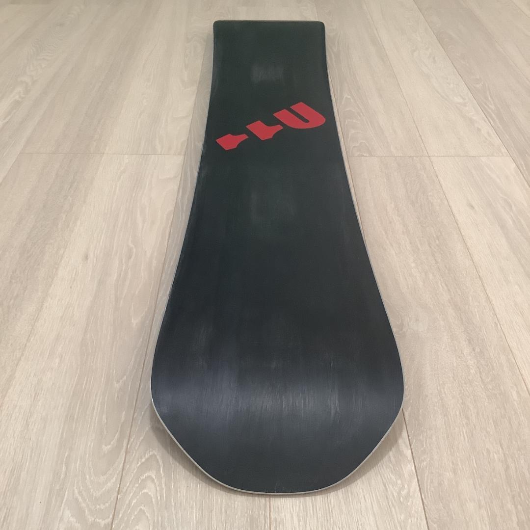 067 011X FLY SPIN148FLUXメンズグラトリスノーボードセット