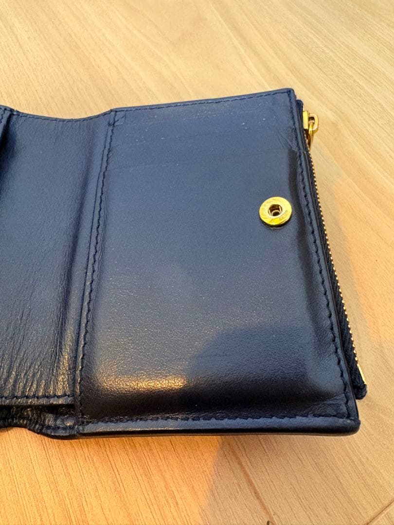 ボッテガヴェネタ　スモール イントレチャート 二つ折りファスナーウォレット