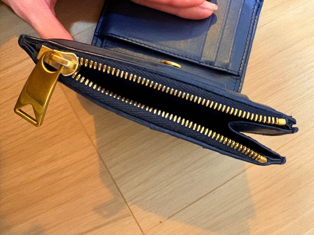 ボッテガヴェネタ　スモール イントレチャート 二つ折りファスナーウォレット