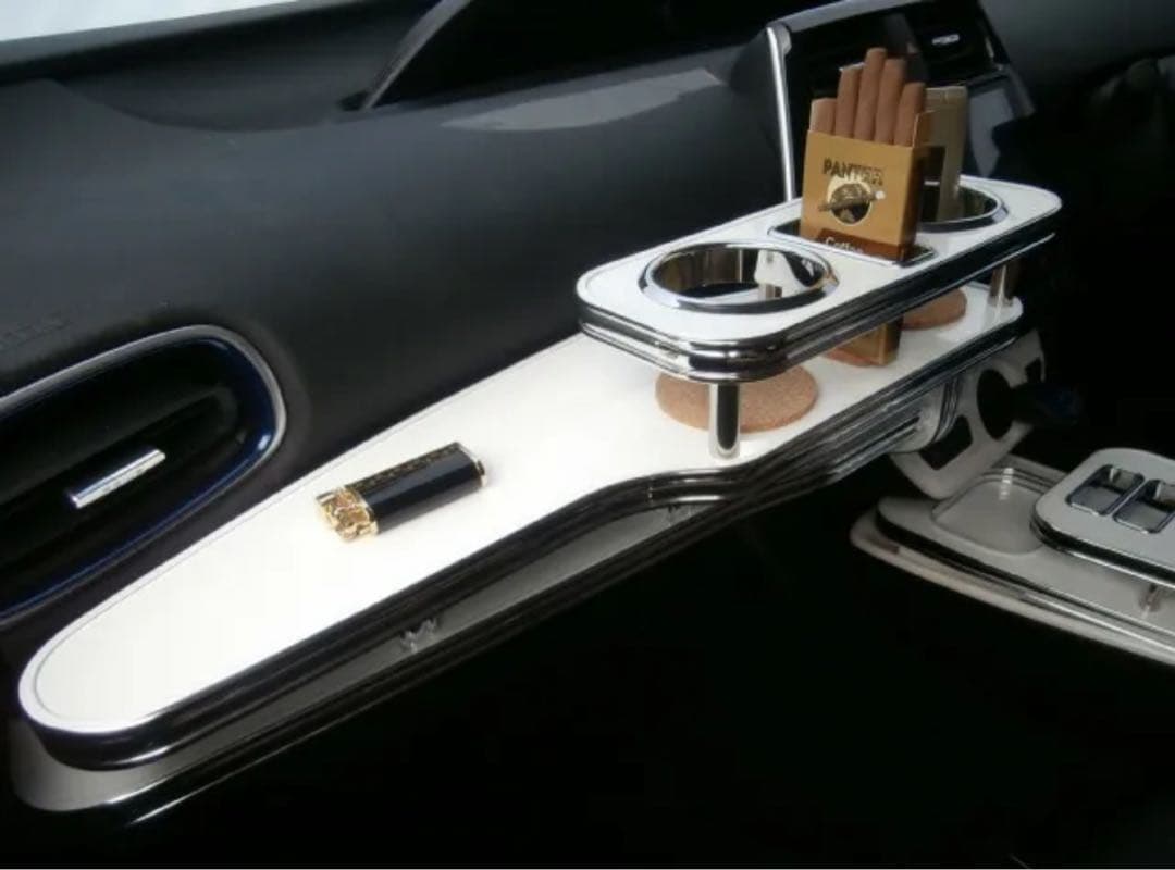 50プリウス　フロントテーブル　カップホルダー ブラック