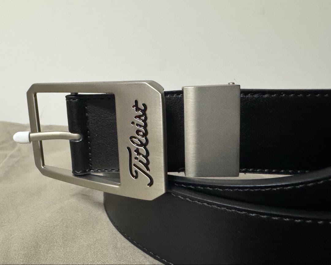 Titleist レザーベルト 黒　Lサイズ　116cm ゴルフ　メンズ